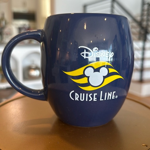 Disney’s CRUISELINE Mickey Mug - Picture 2 of 4